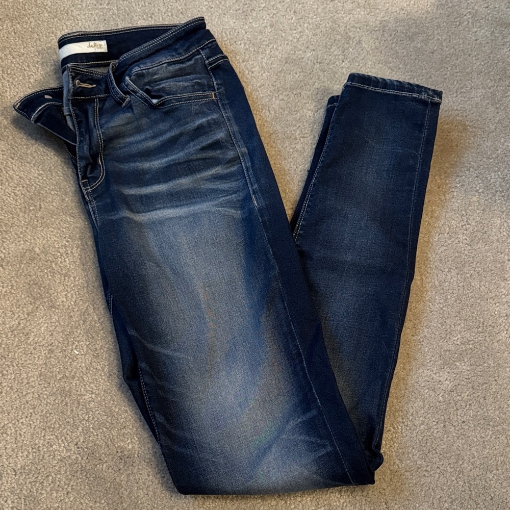 Daytrip Dark Wash Skinny Jeans